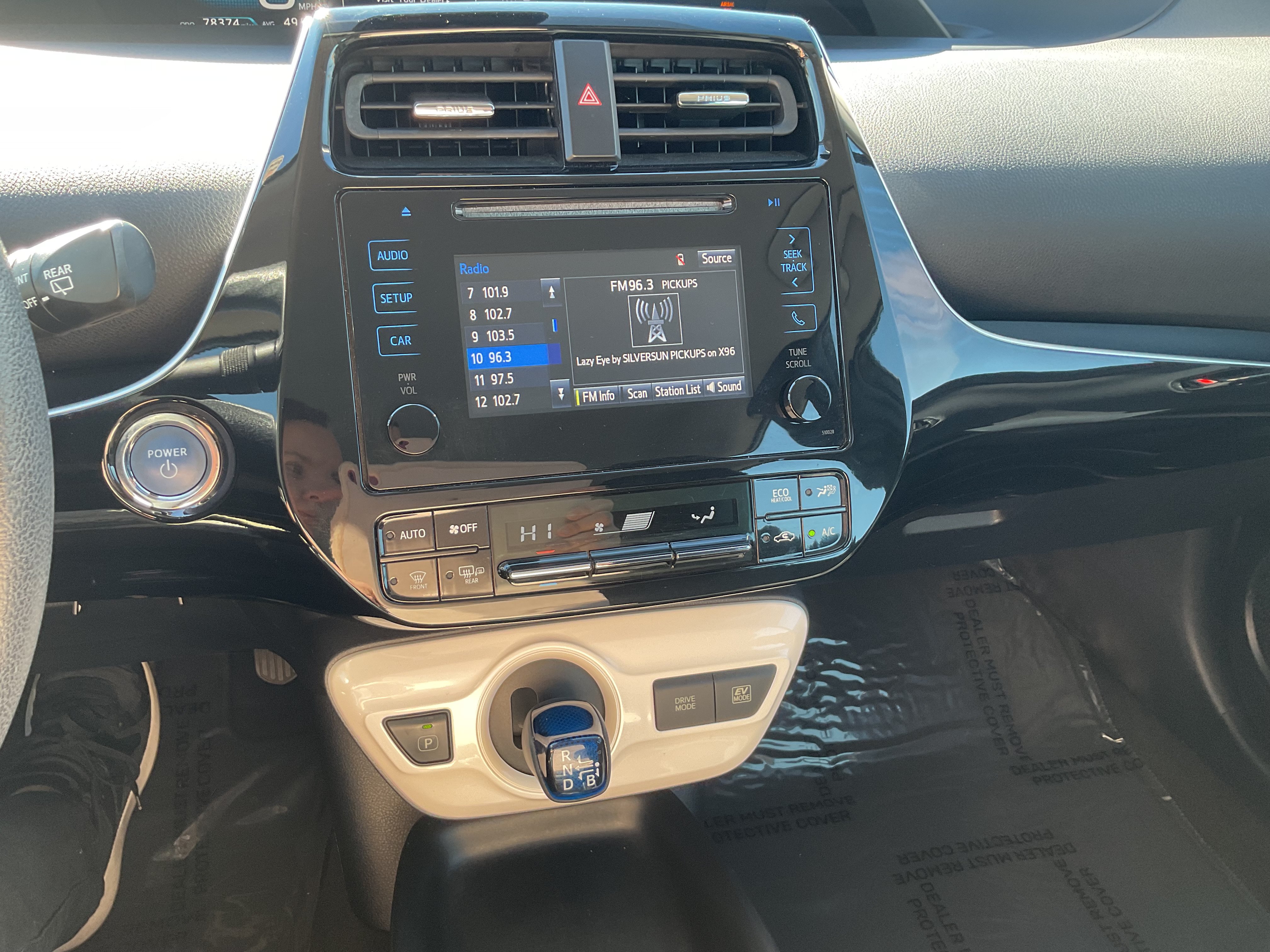 Used 2018 Toyota Prius Two w/ Prius Two Safety Plus Package FWD image 11