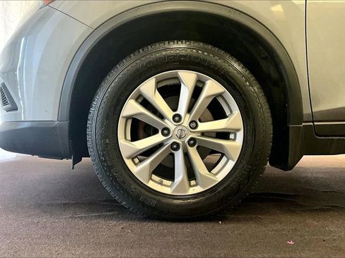 Used 2015 Nissan Rogue SV w/ SV Premium Package image 9