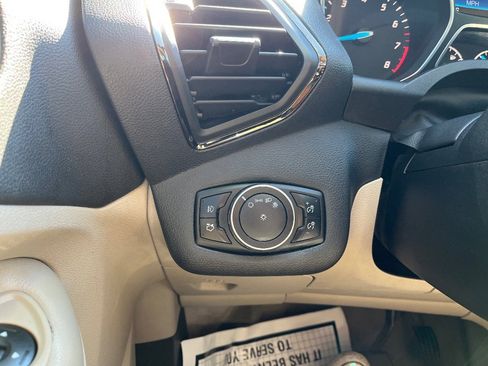 Used 2016 Ford Escape Titanium image 22