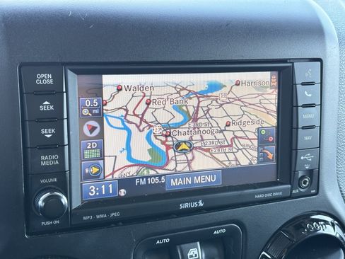 Used 2015 Jeep Wrangler Unlimited Sahara image 4