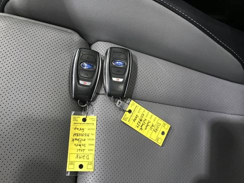 Used 2021 Subaru Outback Limited w/ Popular Package #2 image 28