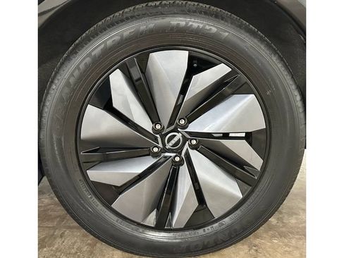 Used 2023 Nissan Ariya FWD image 11