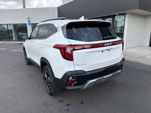 New 2026 Kia Seltos EX image 8