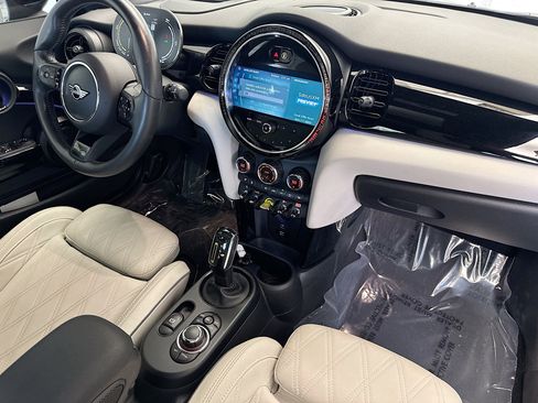 Used 2022 MINI Cooper SE image 12