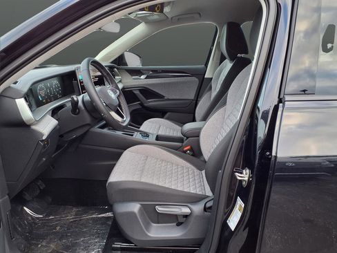 New 2026 Volkswagen Tiguan S AWD/4WD image 17