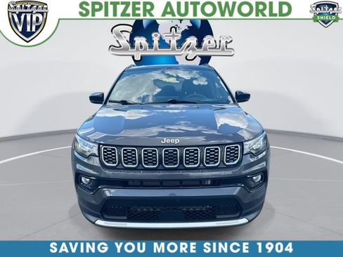 Used 2024 Jeep Compass Limited AWD/4WD image 3