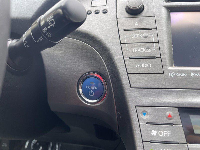 Used 2014 Toyota Prius Three w/ Solar Roof Package FWD image 22