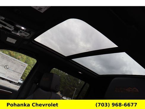 New 2026 Chevrolet Suburban High Country w/ Sun And Tow Package image 18