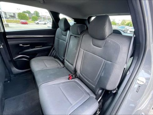 Used 2024 Hyundai Tucson SE FWD image 19