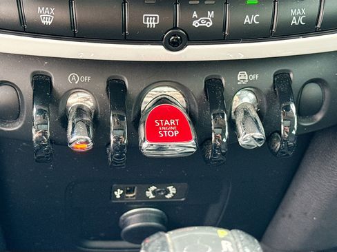 Used 2017 MINI Cooper Countryman S image 35