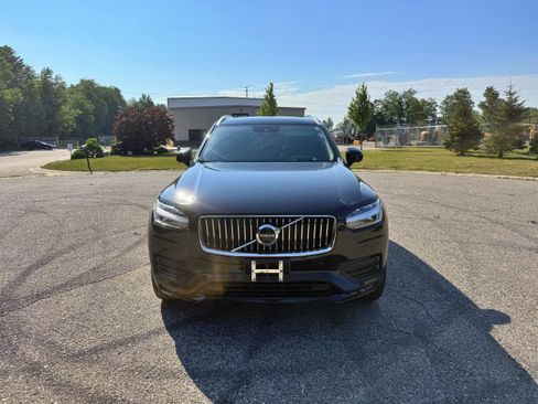 Used 2021 Volvo XC90 T6 Momentum w/ Advanced Package AWD/4WD image 4