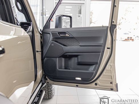 Used 2024 Lexus GX 550 AWD/4WD image 43