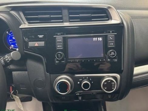 Used 2020 Honda Fit LX image 3