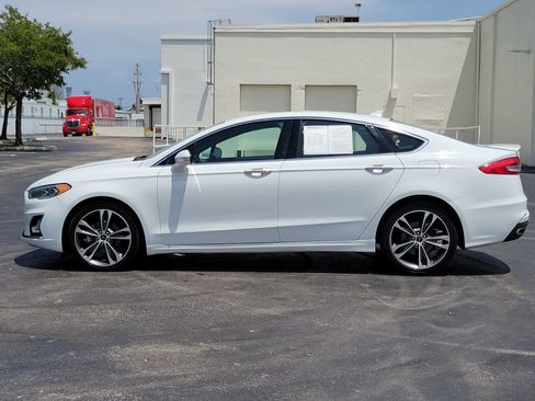 Used 2019 Ford Fusion Titanium AWD/4WD image 9