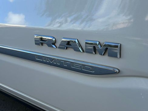 Certified 2022 RAM 1500 Limited image 35