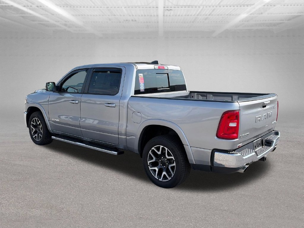Used 2025 RAM 1500 Laramie AWD/4WD image 4