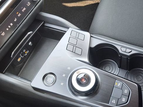 Certified 2026 Kia Sportage LX FWD image 21