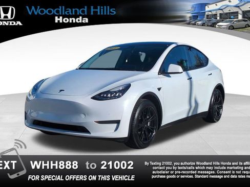 Used 2021 Tesla Model Y Long Range image 1