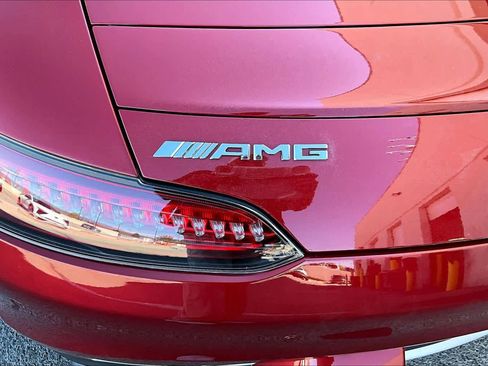 Used 2018 Mercedes-Benz AMG GT S image 27