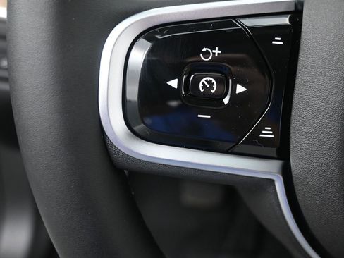 New 2026 Volvo XC60 B5 Plus w/ Protection Package Premier image 17