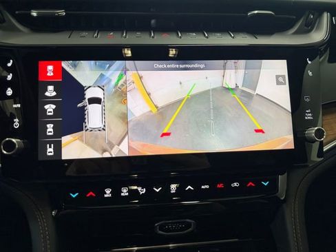New 2026 Jeep Grand Cherokee Summit AWD/4WD image 18