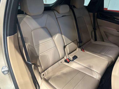 Used 2019 Porsche Cayenne AWD/4WD image 90