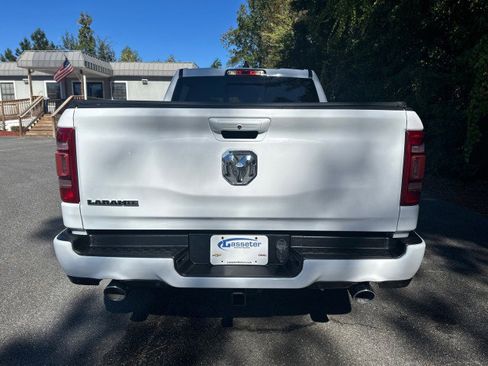 Used 2022 RAM 1500 Laramie w/ Sport Appearance Package image 4