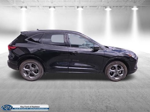 Used 2023 Ford Escape ST-Line w/ Tech Pack #1 image 17