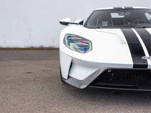 Used 2017 Ford GT RWD image 36
