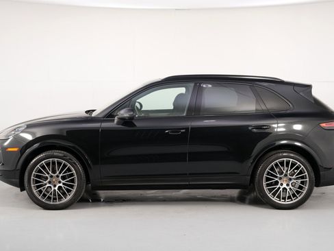 Used 2023 Porsche Cayenne S Platinum AWD/4WD image 50