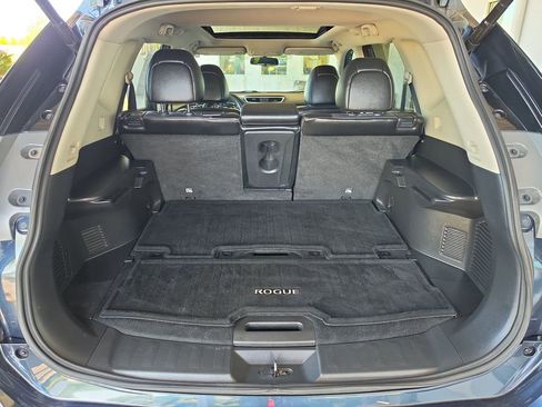 Used 2015 Nissan Rogue SL w/ SL Premium Package FWD image 30