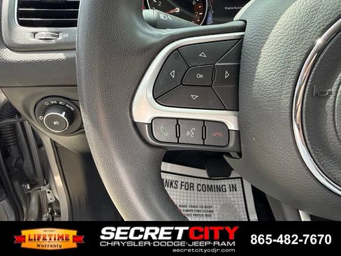 Used 2021 Jeep Compass Trailhawk AWD/4WD image 33