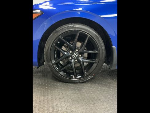 Used 2023 Honda Civic Sport image 34