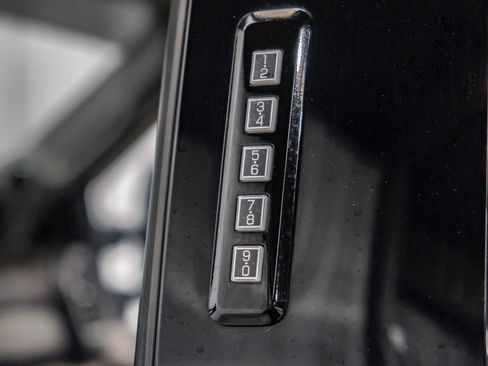 Used 2019 Ford F250 Limited w/ FX4 Off-Road Package image 42