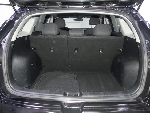 Used 2022 Kia Niro LX image 9