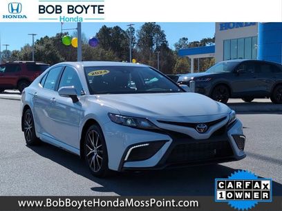 Used 2024 Toyota Camry SE