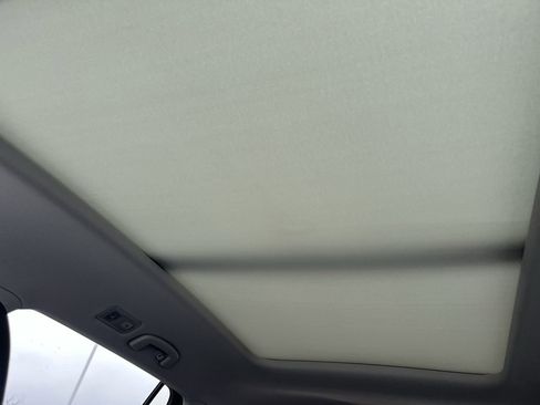 Used 2022 Volkswagen Atlas SE image 29