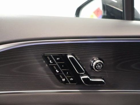 New 2026 Cadillac Lyriq Signature Luxury image 11