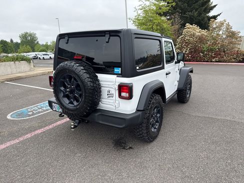 Used 2023 Jeep Wrangler Sport AWD/4WD image 10