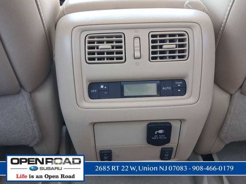 Used 2014 Nissan Pathfinder SL w/ SL Premium Package AWD/4WD image 12