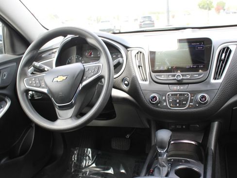 Used 2024 Chevrolet Malibu LT FWD image 26
