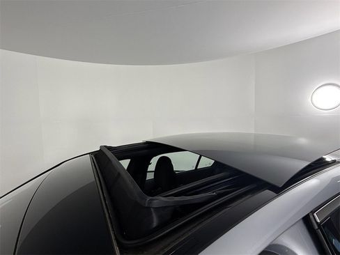 Used 2025 Mercedes-Benz C 300 4MATIC Sedan image 23