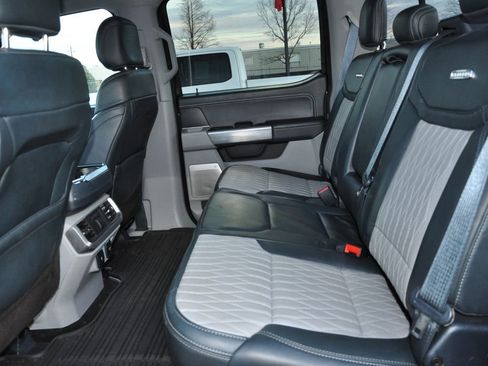 Used 2021 Ford F150 Limited image 12