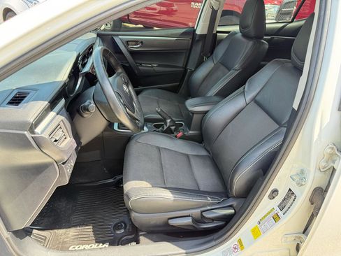 Used 2016 Toyota Corolla S FWD image 11