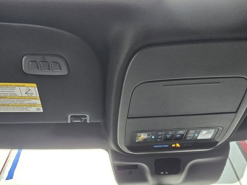 New 2025 Ford Expedition Max Platinum w/ Stealth Performance Package image 31