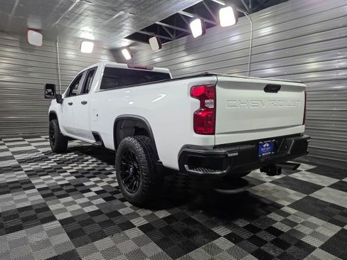 Used 2021 Chevrolet Silverado 2500 W/T w/ WT Convenience Package image 7