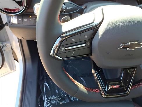 New 2026 Chevrolet Equinox RS image 19