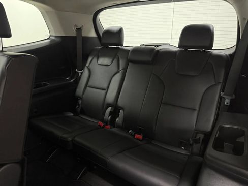 Used 2024 Kia Telluride LX FWD image 20