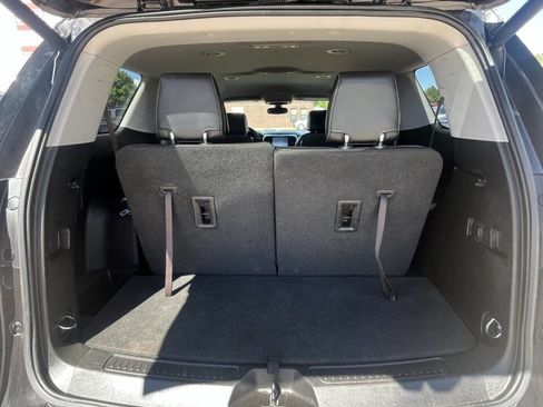 Used 2018 GMC Acadia SLT image 22