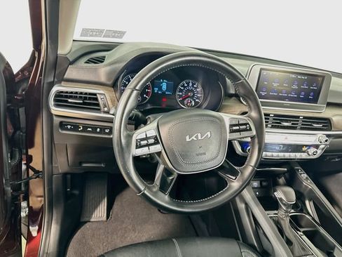 Used 2022 Kia Telluride EX w/ EX Premium Package FWD image 21